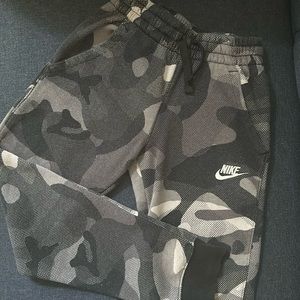 Youth Boys Nike Joggers